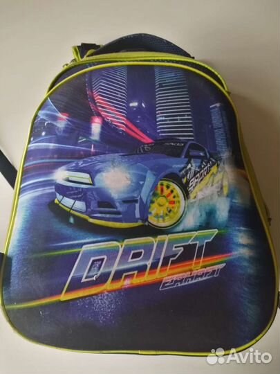 Школьный рюкзак