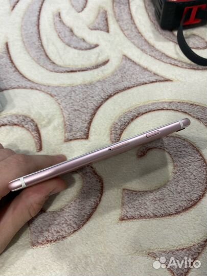 iPhone 6S, 32 ГБ