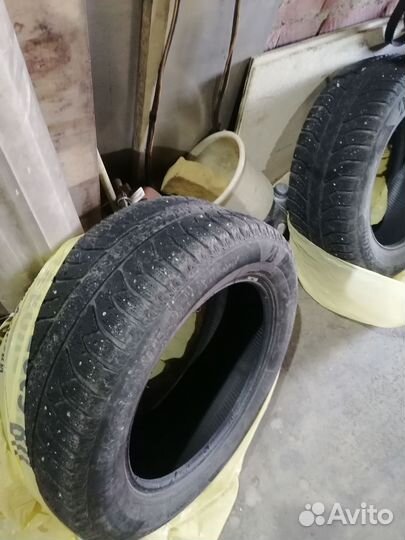 Bridgestone Ice Cruiser 7000S 235/55 R17