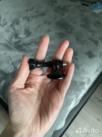 Крепление с длинным болтом на штатив