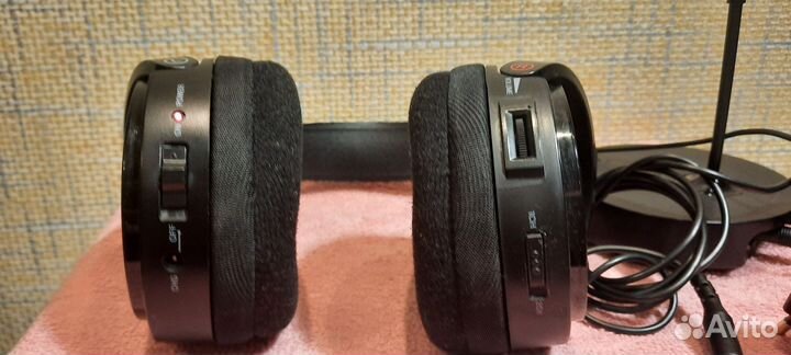 Беспроводные наушники sony