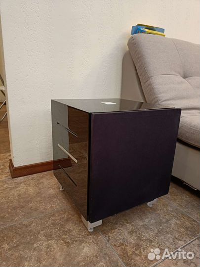 Сабвуфер Rel R528