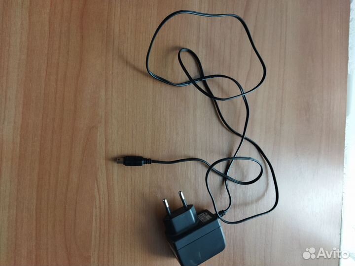 Зарядки для телефонов Nokia, Philips, Samsung