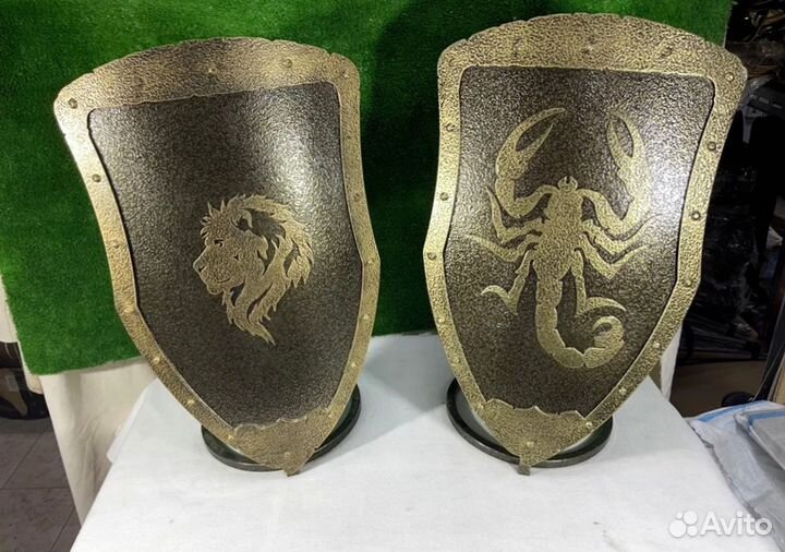 Подставка под шампуры Щит