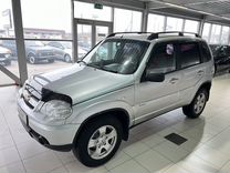 Chevrolet Niva 1.7 MT, 2011, 165 000 км, с пробегом, цена 750 000 руб.