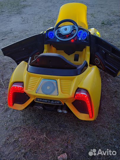 Детский электромобиль бу