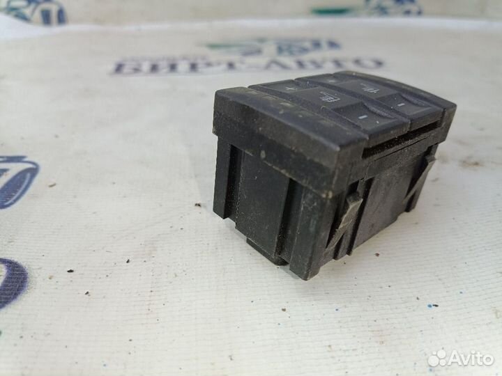 Кнопка подогрева сидений Ford Mondeo III (2000—2003)