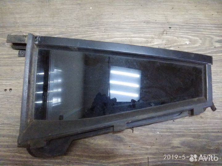 Стекло двери заднее левое Ford Mondeo BWY D6BA