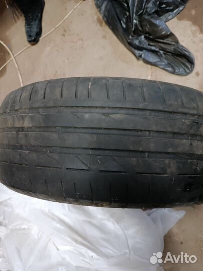 Pirelli P Zero Nero 225/50 R17 99V