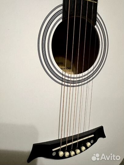 Акустическая гитара belucci