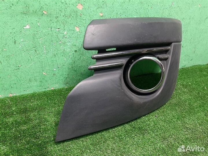 Рамка птф левая Peugeot 3008 2010