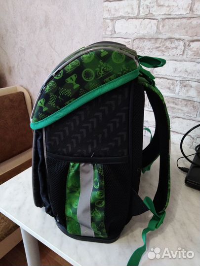 Ранец для первоклассника