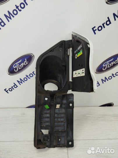 Лючок топливного бака Ford Transit 8 2014-2022