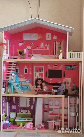 Домик кукольный 3 этажа с лифтом
