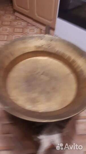 Медный таз сковорода