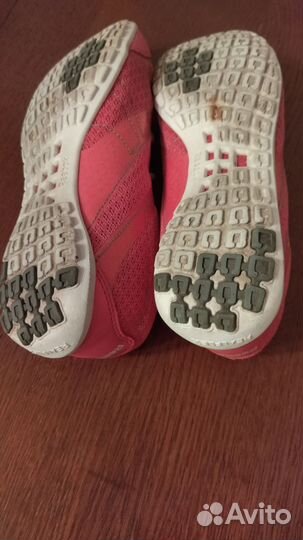 Кроссовки женские Reebok 38,5 EUR 24,66 см