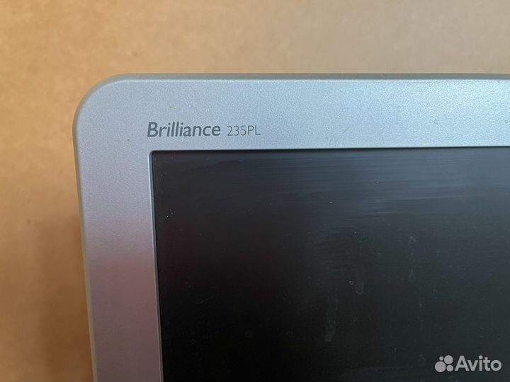Монитор Sony brilliance 235PL