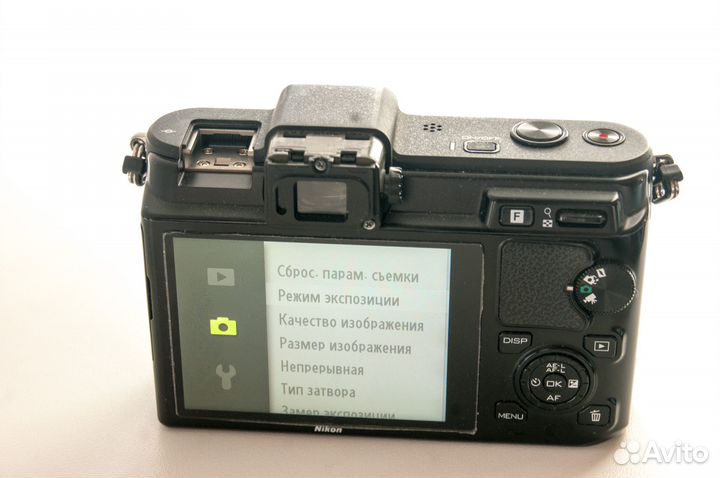 Nikon 1 V1 без аккумулятора и зу