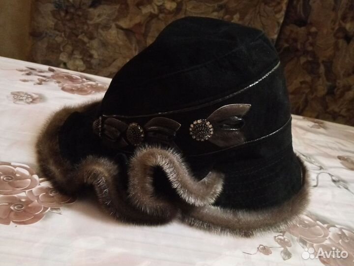 Шляпа женская теплая
