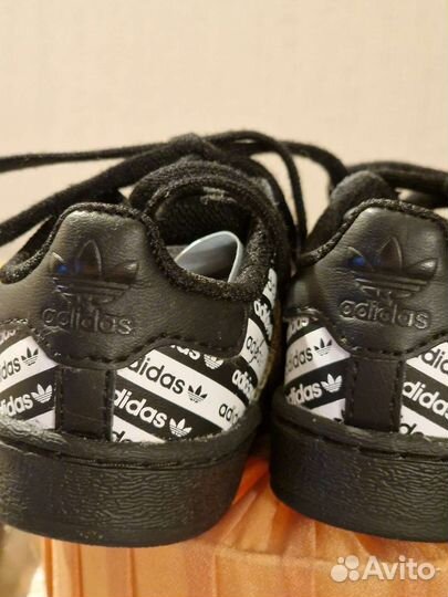 Кроссовки adidas оригинал детские