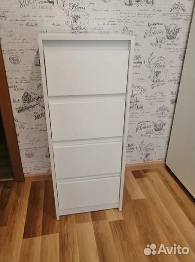 Комод белый