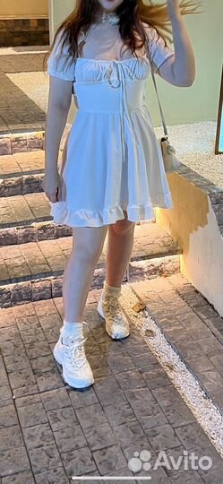 Белок платье на завязках