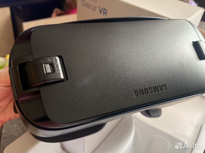 Очки виртуальной реальности samsung gear vr