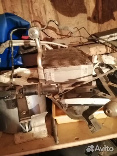 Запчасти для ремонта пежо 307 sw. (разная мелочь)