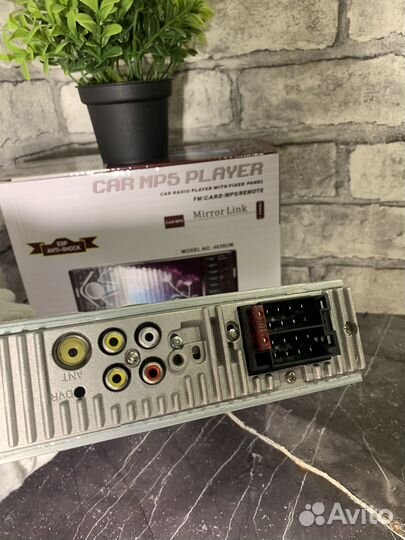 Магнитола с камерой заднего вида