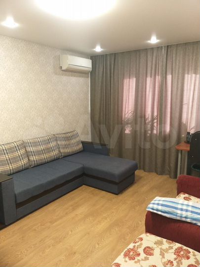 2-к. квартира, 60 м², 10/18 эт.