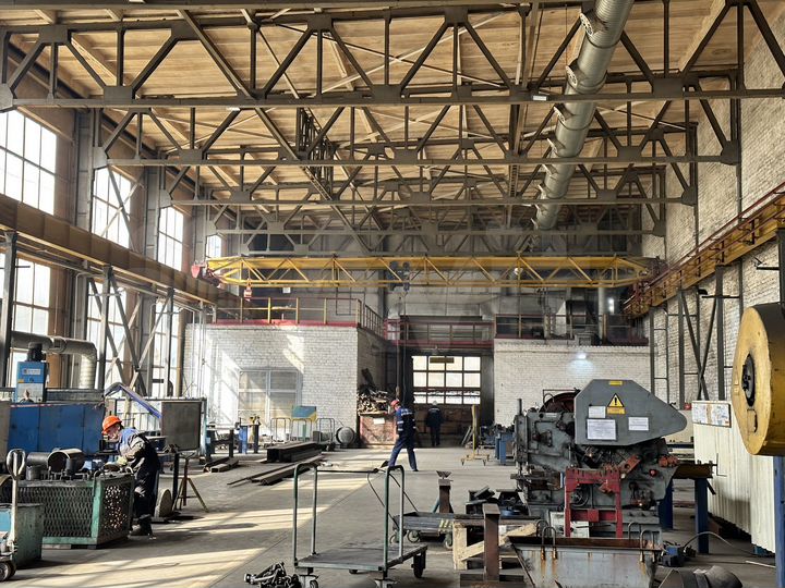 Производство, 6000 м²