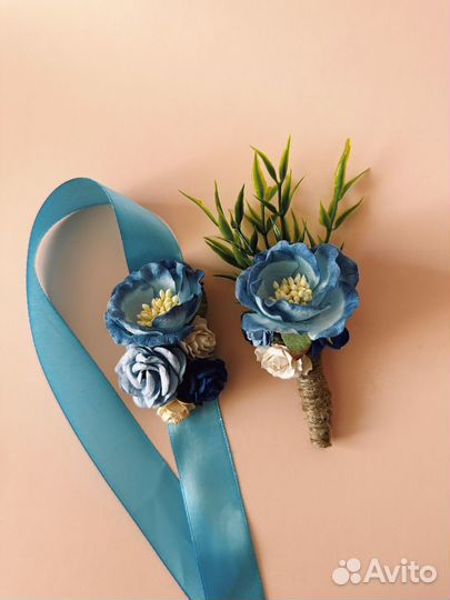 Бутоньерка и браслет