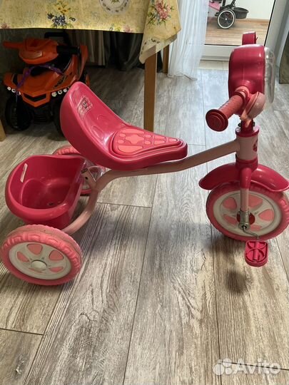 Трехколесный велосипед