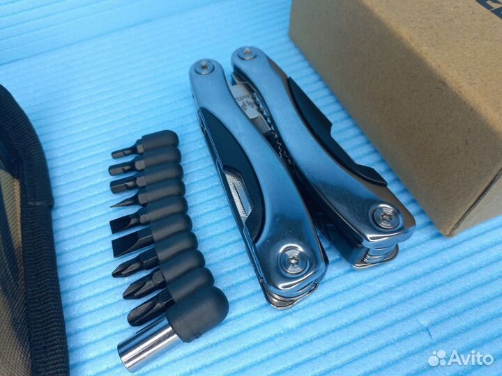 Мультитул 9в1 + 10 бит в нейлоновом чехле