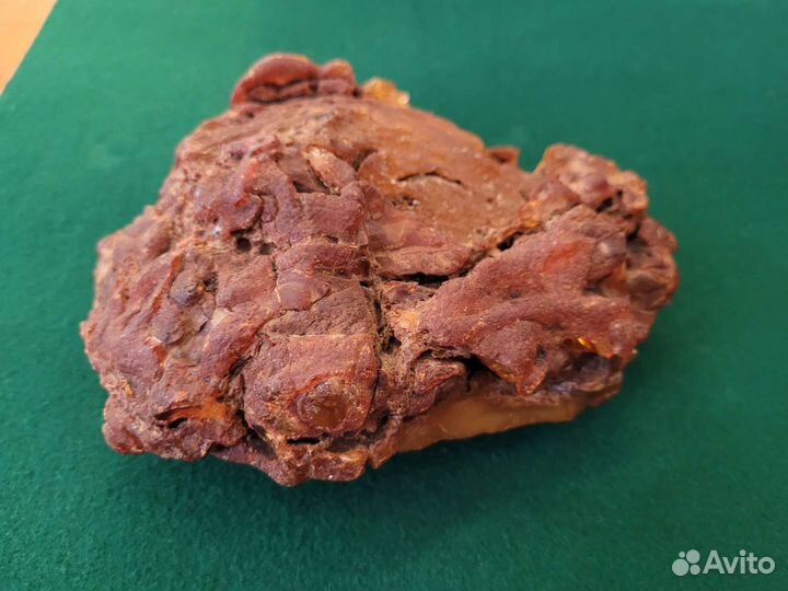 Янтарь кусок