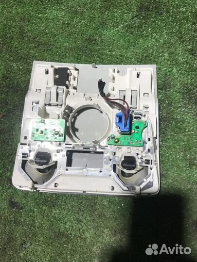 Плафон освещения салона Volkswagen Passat B6 BMP