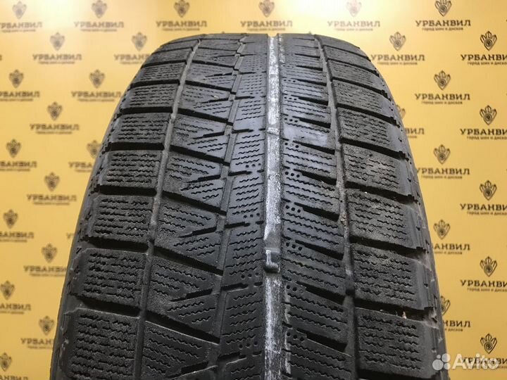 Bridgestone Blizzak Revo GZ 215/60 R17 96S