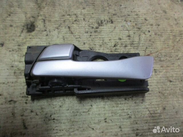 Ручка внутренняя задняя левая Hyundai Solaris 2010