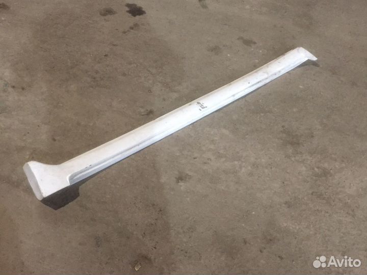 Toyota land cruiser 200 накладка порога правая