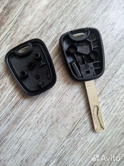 Ключ peugeot