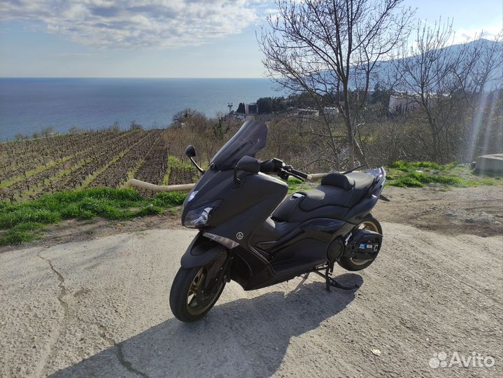 Yamaha Tmax 4 поколение