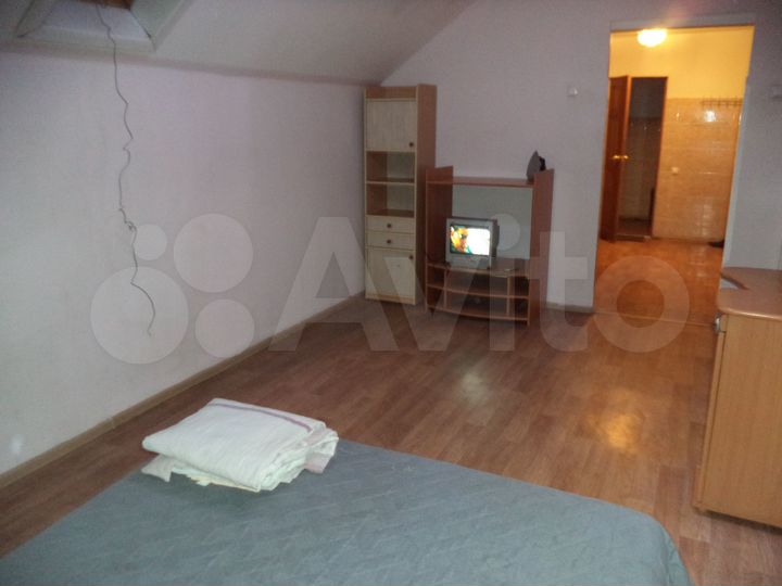 Квартира-студия, 33 м², 2/3 эт.