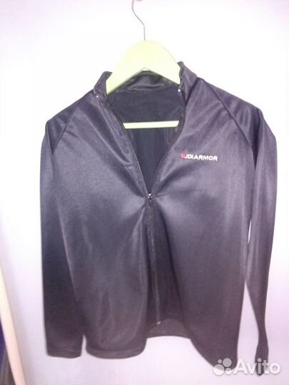 Олимпийка с защитой плечдля брэйк данса