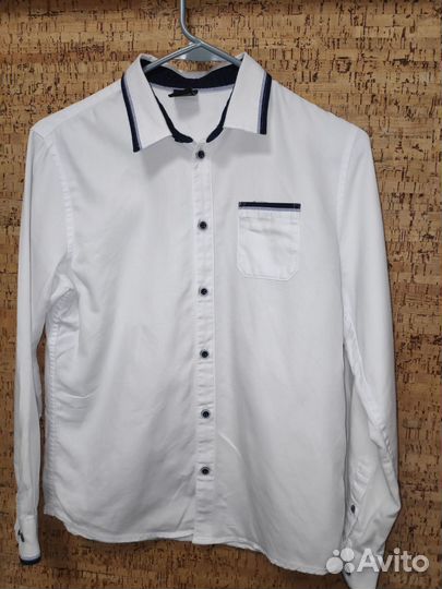 4 Рубашки белые для мальчика школьные в отл.сост