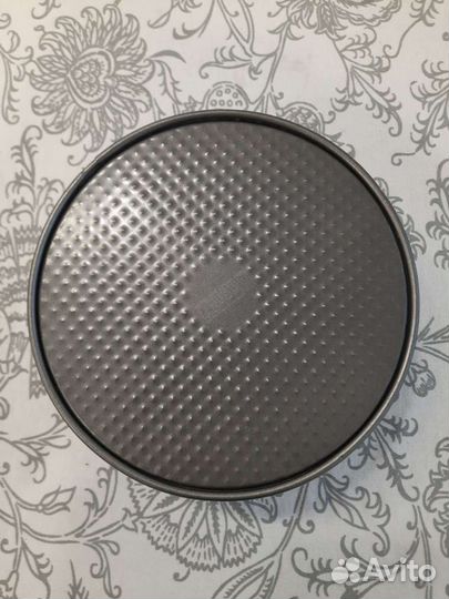 Разъёмная форма для выпечки