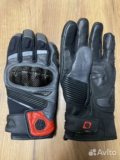 Мотоперчатки