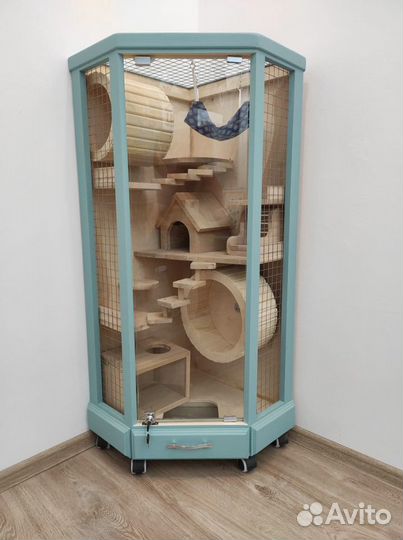 Витрина-клетка для шиншиллы с наполнением из бука