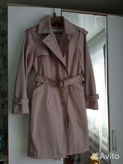 Плащ женский