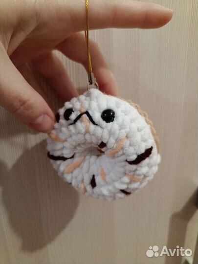 Брелок ручной работы пончик/лягушонок/цыпа и др