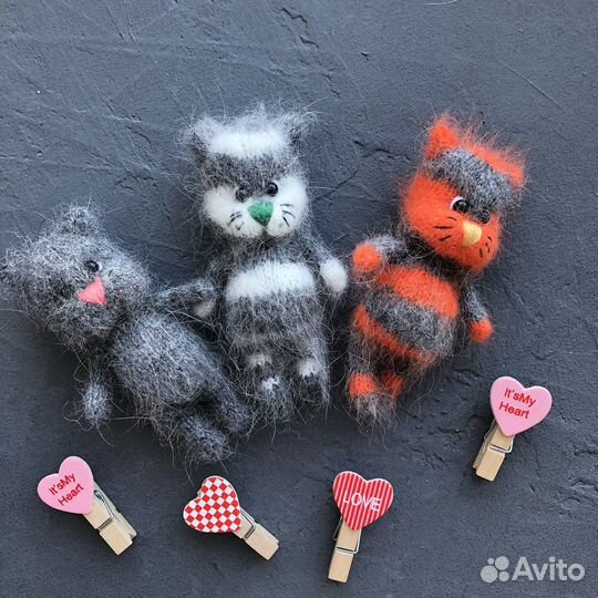 Котик / котейка вязанный пушистый